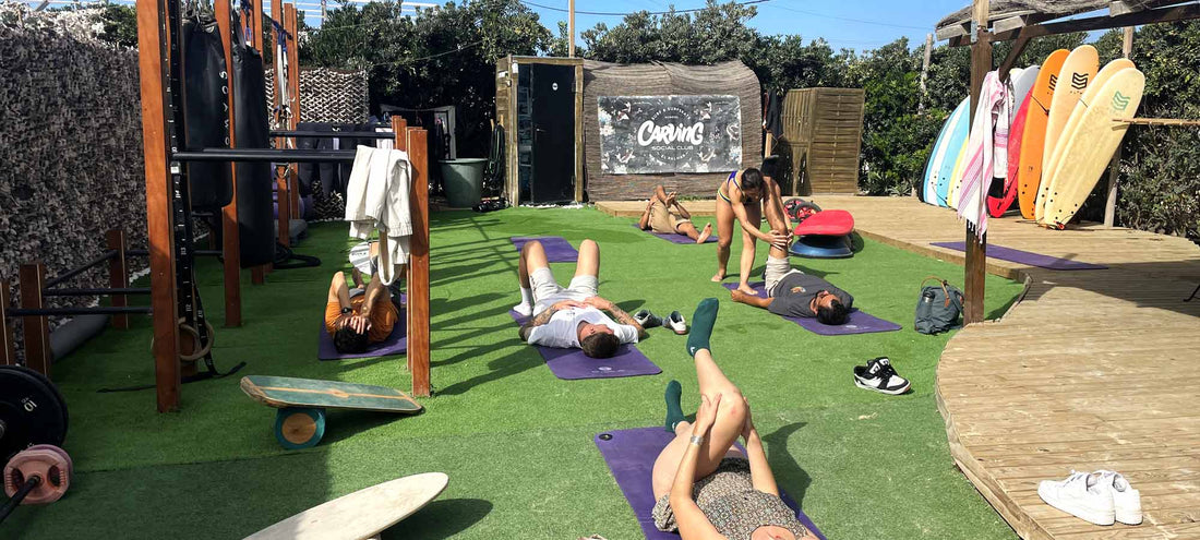 Nuestra Escuela de Surf, Surfskate y Gimnasio en el Palmar de Vejer, Provincia de Cádiz - Carving Social Club