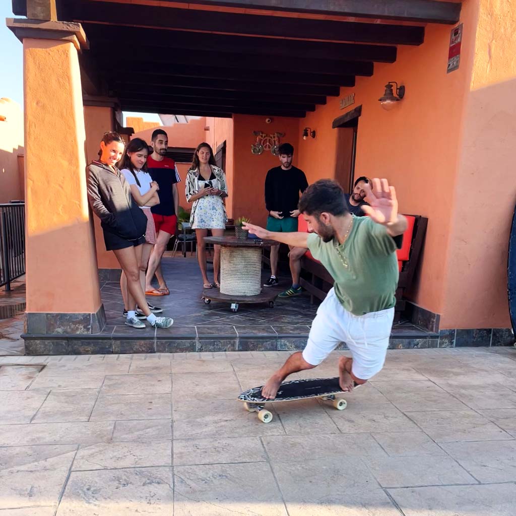 Carving Social Club Surf & Surfskate trip 200 / 375 Surfcamp 2 al 7 de Enero 2024  | Playa El Palmar