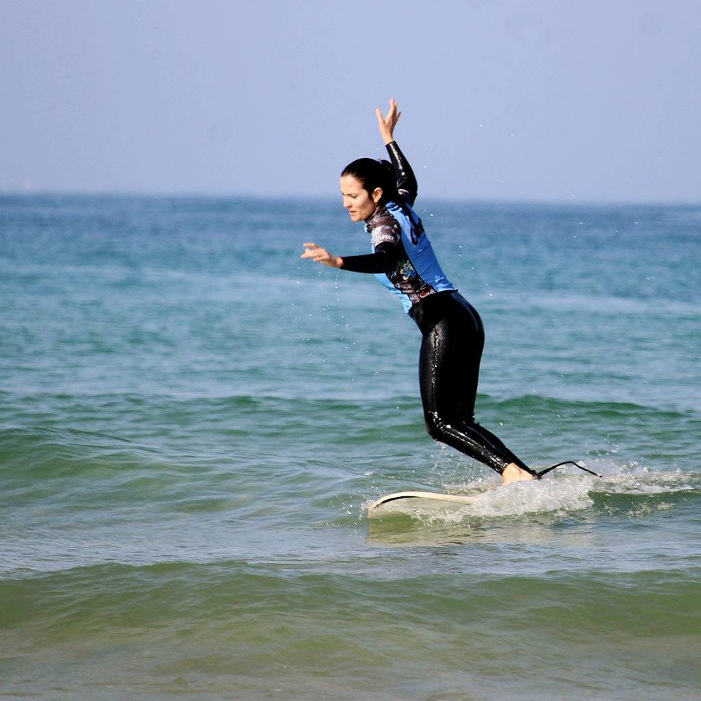 Surfcamp de Verano para Adultos en El Palmar | 12 al 14 de Julio 2024 - Carving Social Club