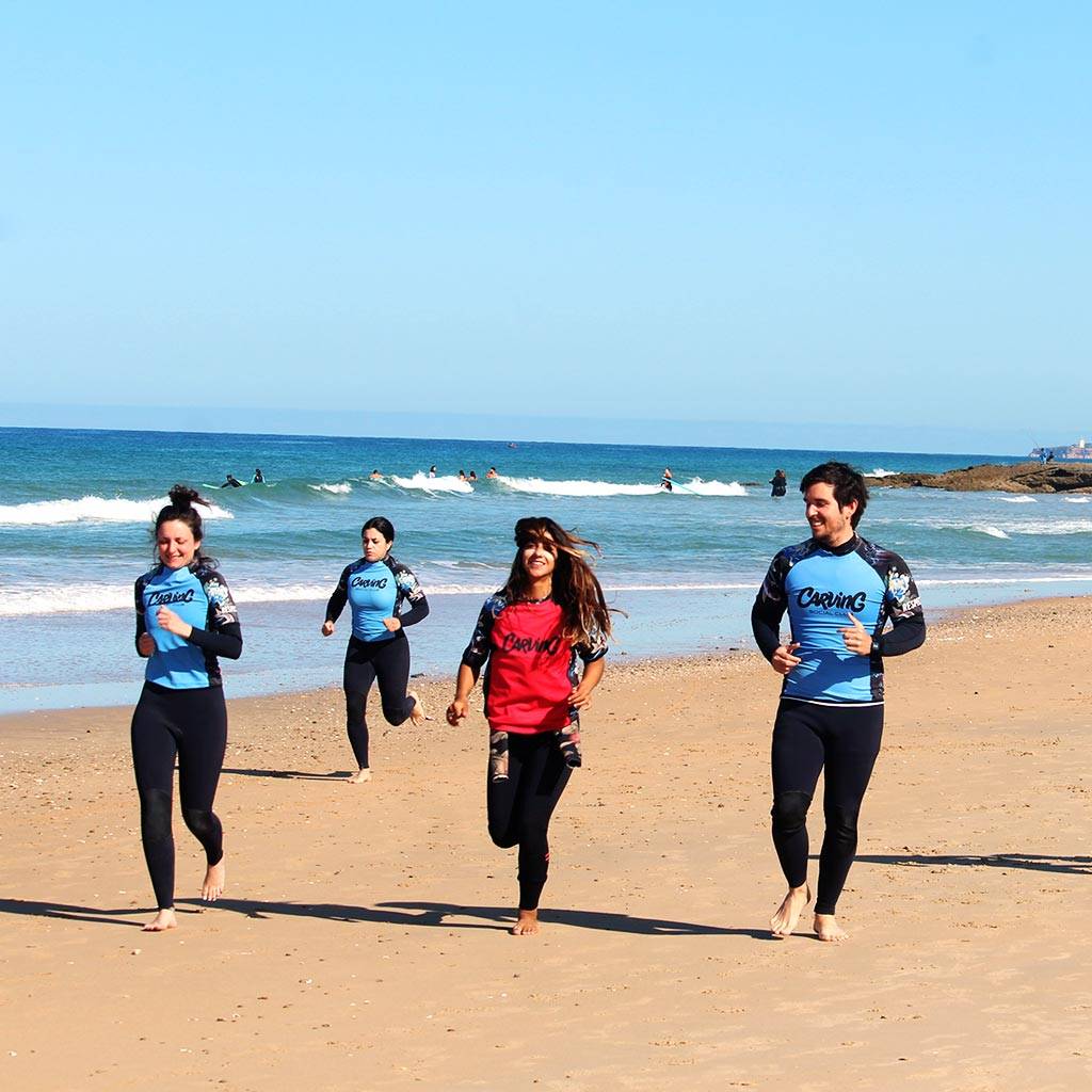 Surfcamp para adultos en El Palmar del 8 al 10 de Noviembre 2024 - Carving Social Club