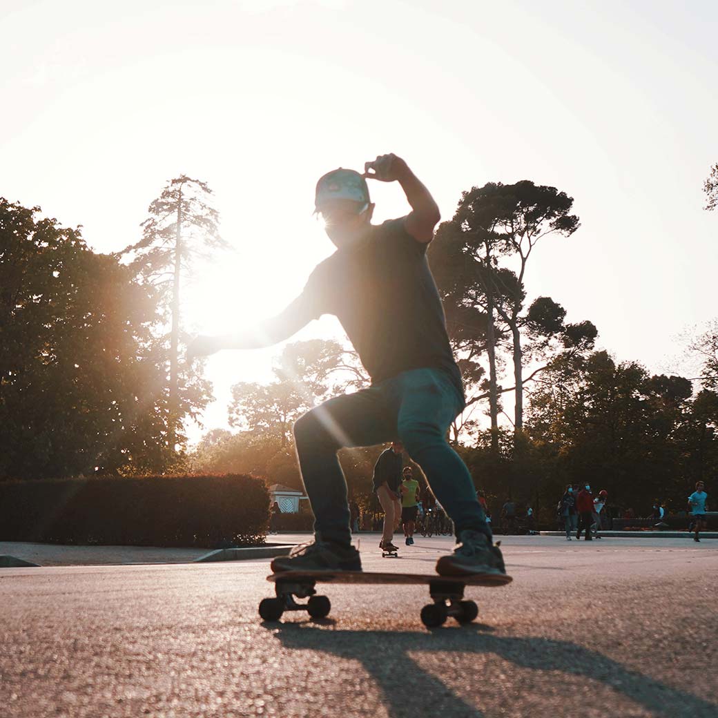 Clase Grupal Surfskate | Nivel Intermedio | Parque del Retiro - Carving Social Club